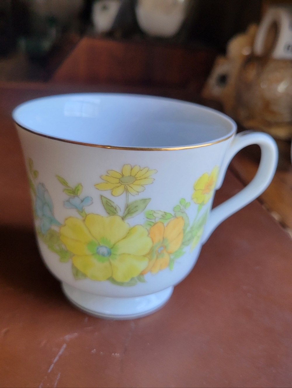 Ecko International Spring Bouquet Teacup